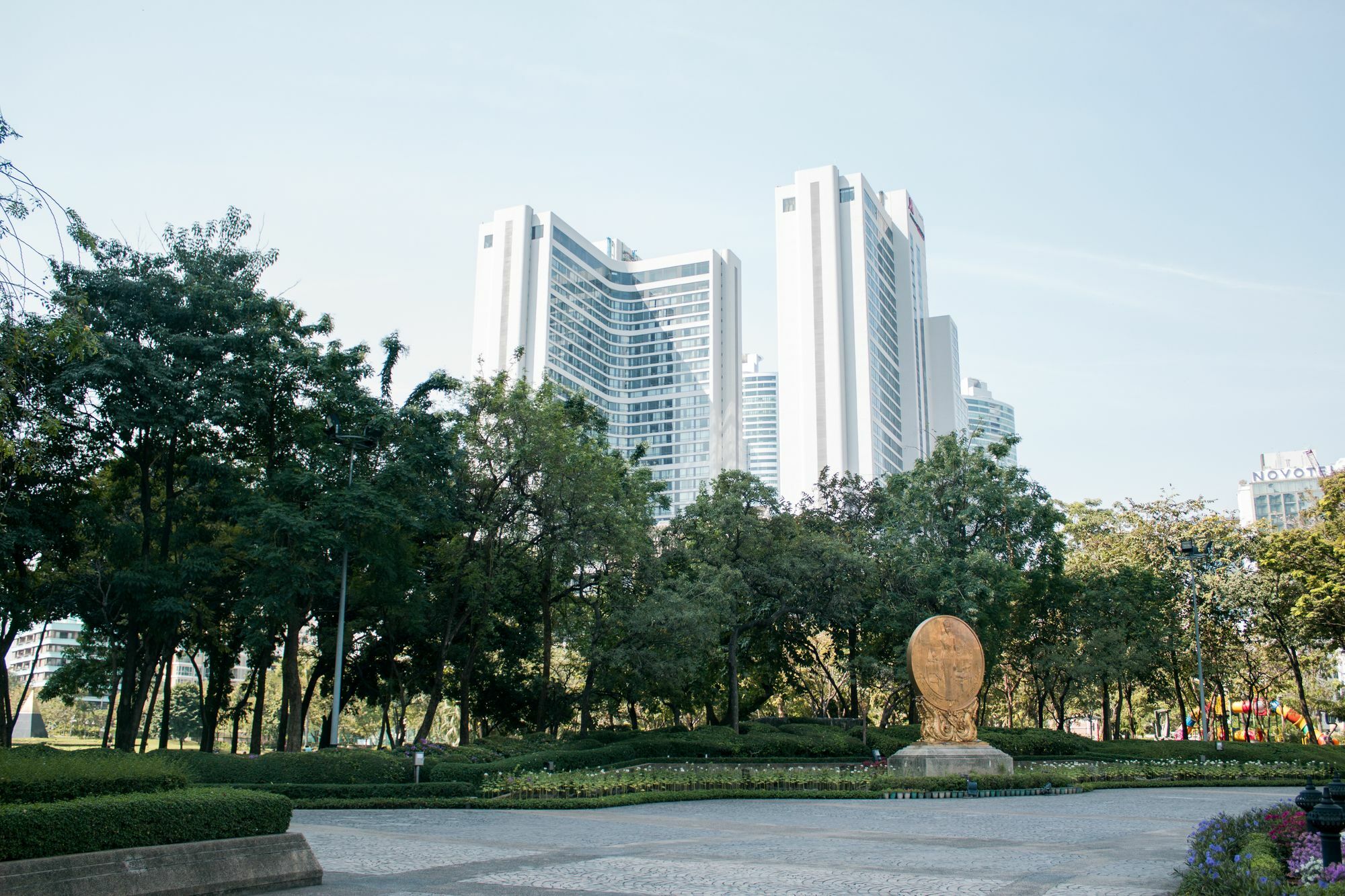Weeping Willow Sukhumvit 26 Bangkok Dış mekan fotoğraf